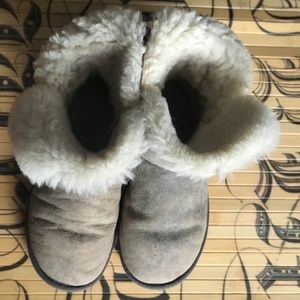 SOLD Ugg Bailey Button Boot | SOLD